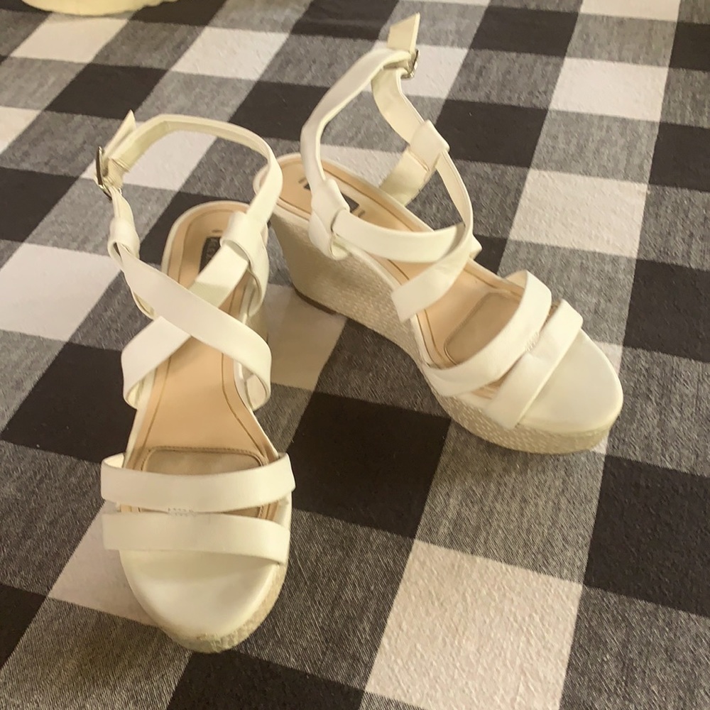 Strappy White Wedge Sandals 8 Wide